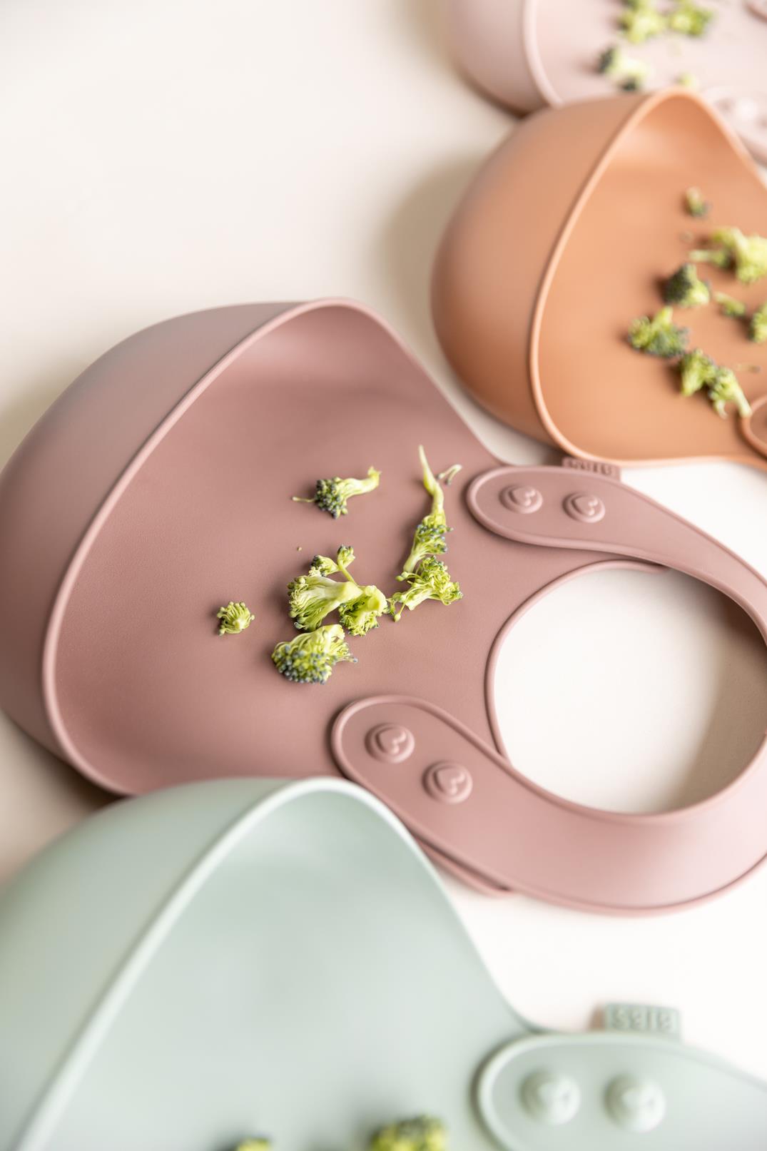 Bibs Dinner Bib - Woodchuck